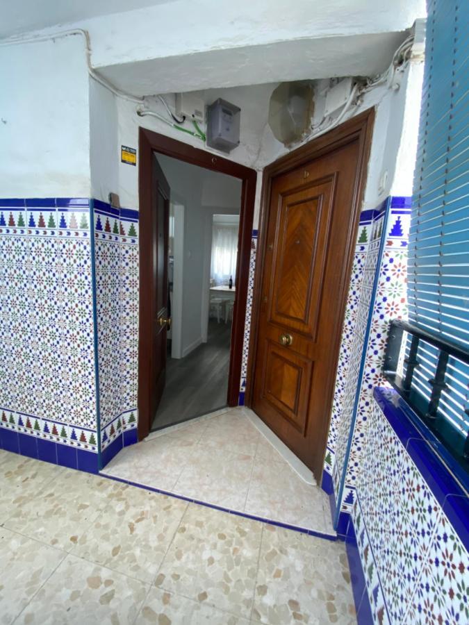 Ferienwohnung Piso Junto Al Hospital Macarena Sevilla Exterior foto