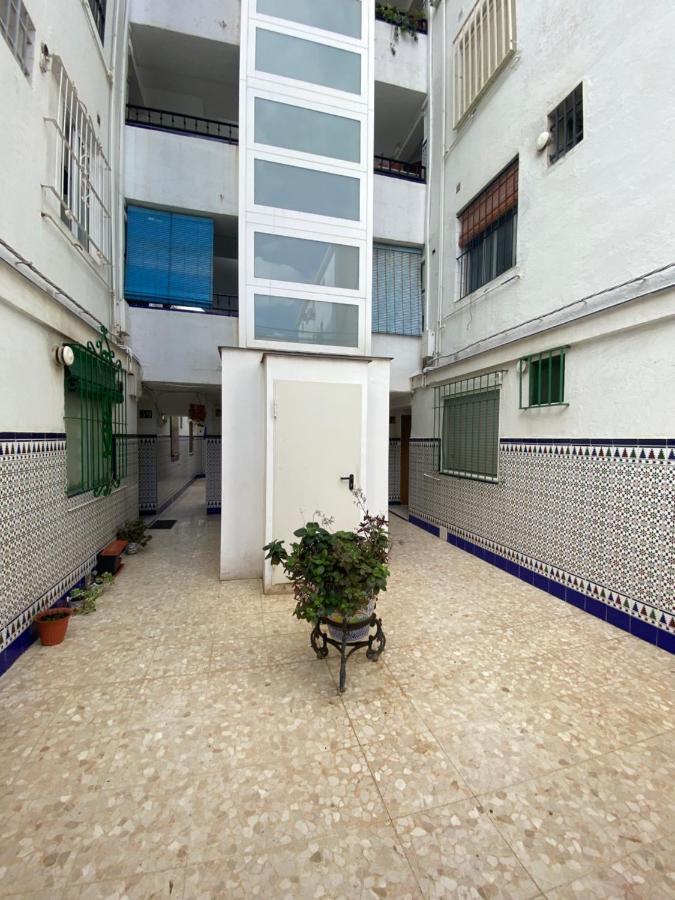 Ferienwohnung Piso Junto Al Hospital Macarena Sevilla Exterior foto